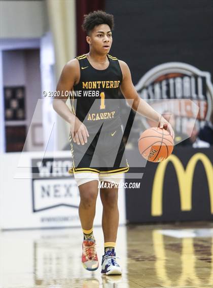 Thumbnail 2 in Cushing Academy vs CBD - Montverde Academy (Spalding Hoophall Classic) photogallery.