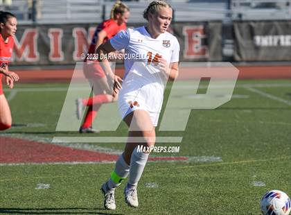 Thumbnail 2 in Williams Field vs. Eastmark (Coyote Classic Tournament) photogallery.