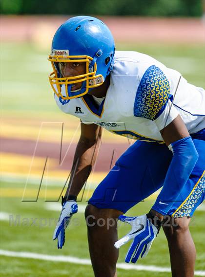 Thumbnail 2 in Simeon @ Loyola Academy photogallery.