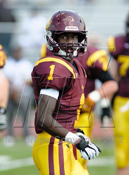 Thumbnail 2 in Simeon @ Loyola Academy photogallery.