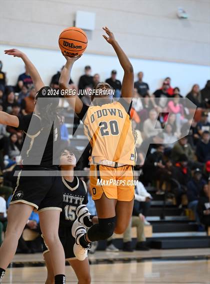 Thumbnail 3 in Archbishop Mitty @ Bishop O'Dowd (O'Dowd MLK Classic) photogallery.