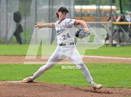 Thumbnail 2 in Holy Cross @ North Branford (CIAC Class S Quarterfinal) photogallery.