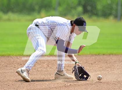 Thumbnail 2 in Holy Cross @ North Branford (CIAC Class S Quarterfinal) photogallery.