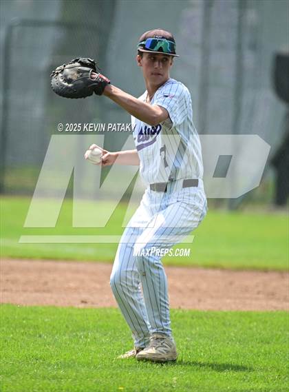 Thumbnail 3 in Holy Cross @ North Branford (CIAC Class S Quarterfinal) photogallery.