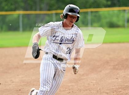 Thumbnail 2 in Holy Cross @ North Branford (CIAC Class S Quarterfinal) photogallery.
