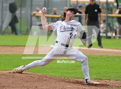 Thumbnail 3 in Holy Cross @ North Branford (CIAC Class S Quarterfinal) photogallery.
