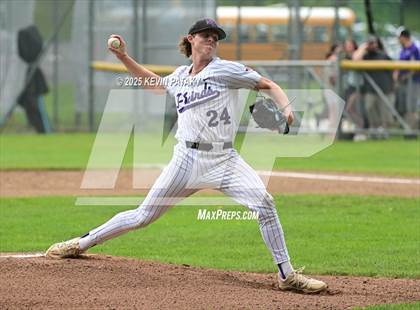 Thumbnail 3 in Holy Cross @ North Branford (CIAC Class S Quarterfinal) photogallery.