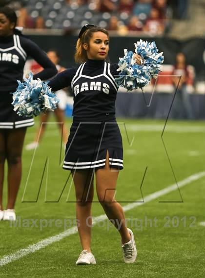 Thumbnail 3 in Alief Elsik vs. Cinco Ranch (UIL 5A Division 1 Area Playoff) photogallery.