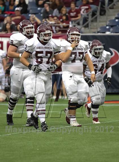 Thumbnail 3 in Alief Elsik vs. Cinco Ranch (UIL 5A Division 1 Area Playoff) photogallery.
