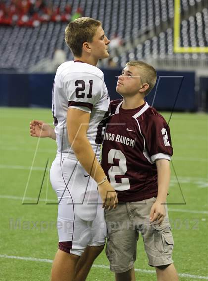 Thumbnail 1 in Alief Elsik vs. Cinco Ranch (UIL 5A Division 1 Area Playoff) photogallery.