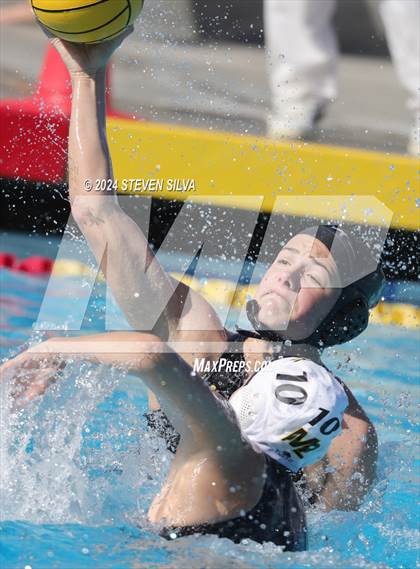 Thumbnail 2 in Francis Parker vs. Mission Bay (CIF SDS D2 Quarterfinal) photogallery.