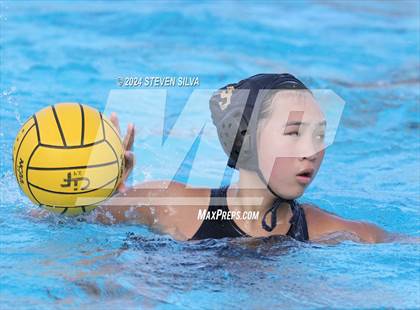 Thumbnail 1 in Francis Parker vs. Mission Bay (CIF SDS D2 Quarterfinal) photogallery.