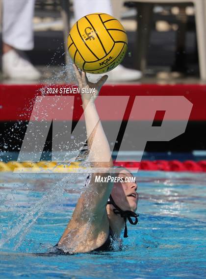 Thumbnail 2 in Francis Parker vs. Mission Bay (CIF SDS D2 Quarterfinal) photogallery.