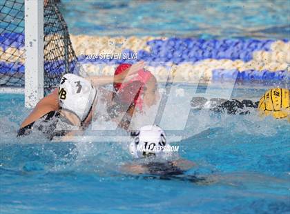 Thumbnail 2 in Francis Parker vs. Mission Bay (CIF SDS D2 Quarterfinal) photogallery.