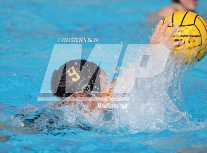 Thumbnail 1 in Francis Parker vs. Mission Bay (CIF SDS D2 Quarterfinal) photogallery.