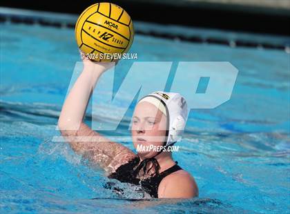 Thumbnail 3 in Francis Parker vs. Mission Bay (CIF SDS D2 Quarterfinal) photogallery.