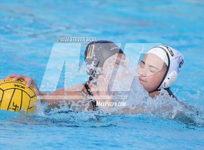 Thumbnail 3 in Francis Parker vs. Mission Bay (CIF SDS D2 Quarterfinal) photogallery.
