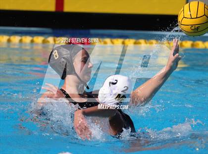 Thumbnail 2 in Francis Parker vs. Mission Bay (CIF SDS D2 Quarterfinal) photogallery.