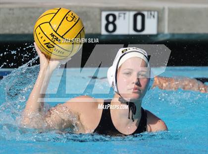 Thumbnail 3 in Francis Parker vs. Mission Bay (CIF SDS D2 Quarterfinal) photogallery.