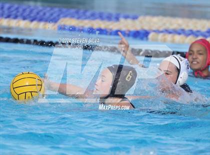 Thumbnail 3 in Francis Parker vs. Mission Bay (CIF SDS D2 Quarterfinal) photogallery.