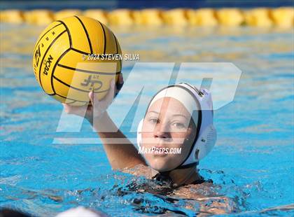 Thumbnail 2 in Francis Parker vs. Mission Bay (CIF SDS D2 Quarterfinal) photogallery.