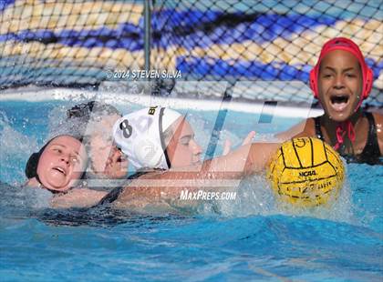 Thumbnail 1 in Francis Parker vs. Mission Bay (CIF SDS D2 Quarterfinal) photogallery.