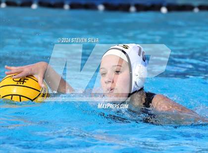 Thumbnail 2 in Francis Parker vs. Mission Bay (CIF SDS D2 Quarterfinal) photogallery.