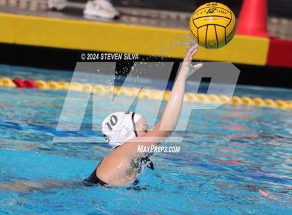 Thumbnail 2 in Francis Parker vs. Mission Bay (CIF SDS D2 Quarterfinal) photogallery.