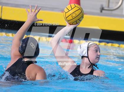 Thumbnail 2 in Francis Parker vs. Mission Bay (CIF SDS D2 Quarterfinal) photogallery.