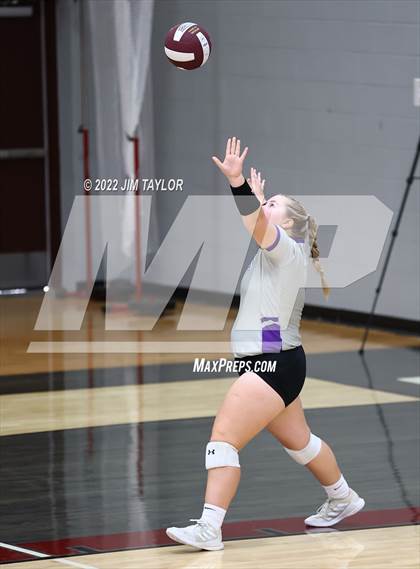 Thumbnail 2 in Jacksboro vs Lingleville (Poolville Summer Slam) photogallery.
