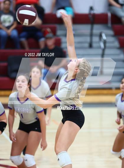 Thumbnail 2 in Jacksboro vs Lingleville (Poolville Summer Slam) photogallery.