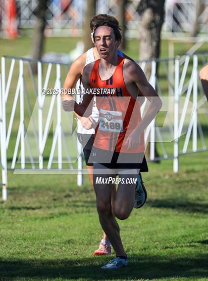 Thumbnail 2 in UIL 5A Boys Cross Country State Final photogallery.