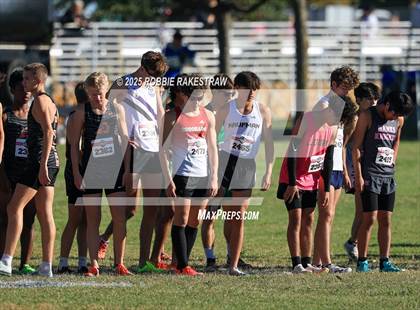 Thumbnail 3 in UIL 5A Boys Cross Country State Final photogallery.
