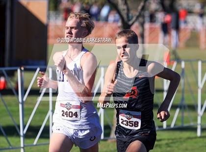 Thumbnail 3 in UIL 5A Boys Cross Country State Final photogallery.