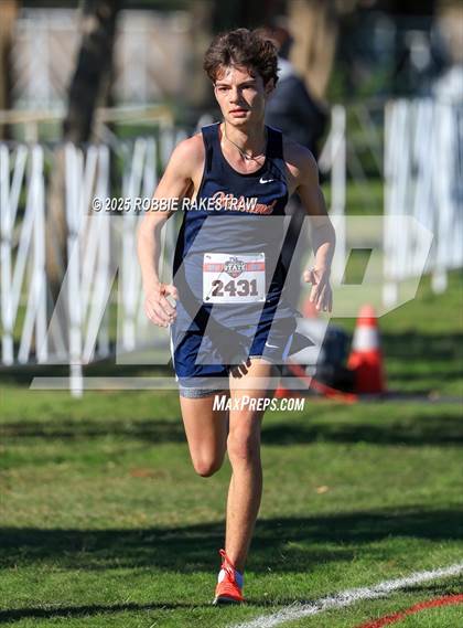 Thumbnail 2 in UIL 5A Boys Cross Country State Final photogallery.