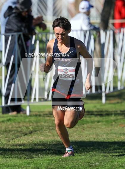 Thumbnail 2 in UIL 5A Boys Cross Country State Final photogallery.