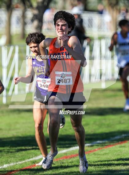 Thumbnail 3 in UIL 5A Boys Cross Country State Final photogallery.