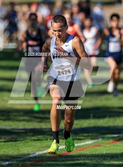 Thumbnail 1 in UIL 5A Boys Cross Country State Final photogallery.