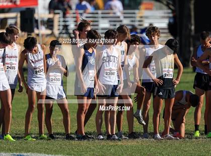 Thumbnail 1 in UIL 5A Boys Cross Country State Final photogallery.