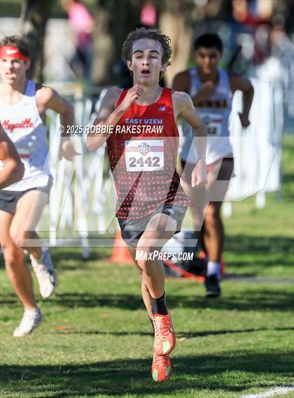 Thumbnail 3 in UIL 5A Boys Cross Country State Final photogallery.