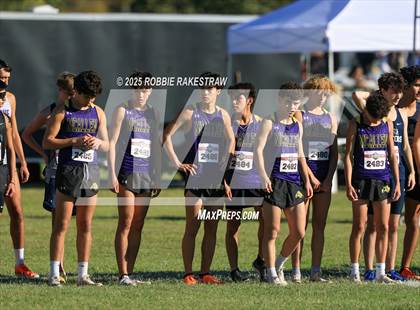 Thumbnail 2 in UIL 5A Boys Cross Country State Final photogallery.