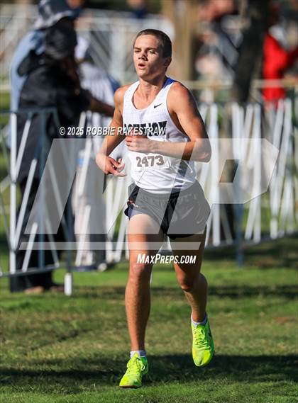 Thumbnail 3 in UIL 5A Boys Cross Country State Final photogallery.