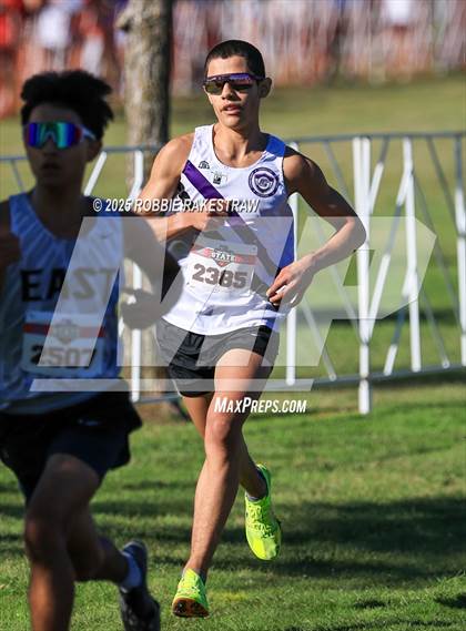 Thumbnail 3 in UIL 5A Boys Cross Country State Final photogallery.
