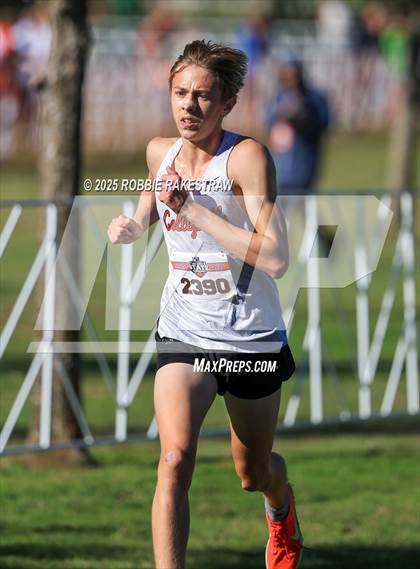 Thumbnail 1 in UIL 5A Boys Cross Country State Final photogallery.
