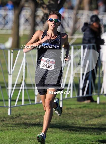 Thumbnail 1 in UIL 5A Boys Cross Country State Final photogallery.