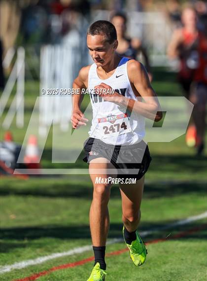 Thumbnail 2 in UIL 5A Boys Cross Country State Final photogallery.