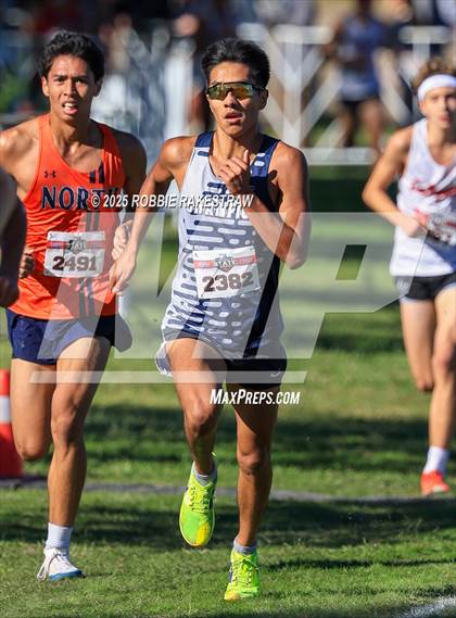 Thumbnail 3 in UIL 5A Boys Cross Country State Final photogallery.