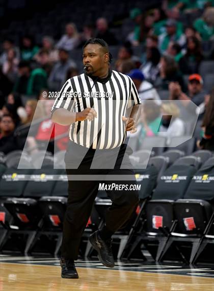 Thumbnail 3 in El Camino vs Marysville @ Golden 1 Center photogallery.
