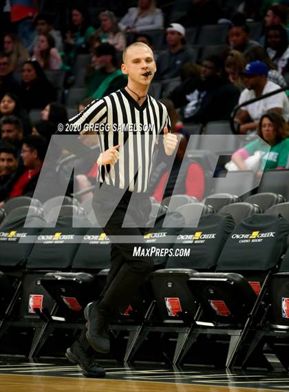 Thumbnail 1 in El Camino vs Marysville @ Golden 1 Center photogallery.