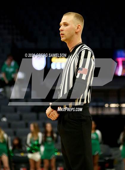 Thumbnail 3 in El Camino vs Marysville @ Golden 1 Center photogallery.
